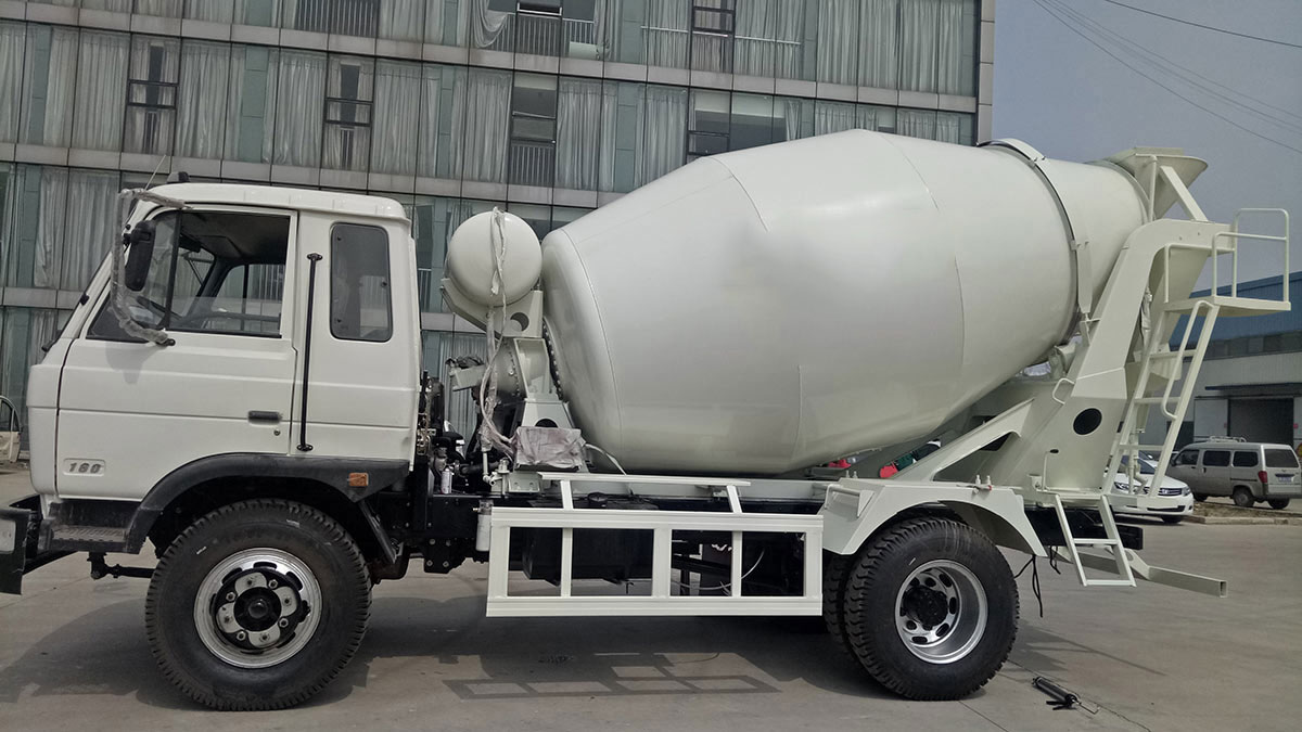 8方混泥土搅拌车